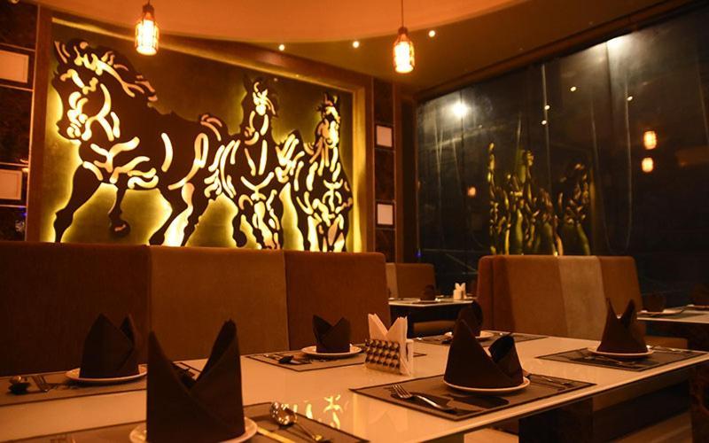 Hotel Royal City Siliguri Exterior photo