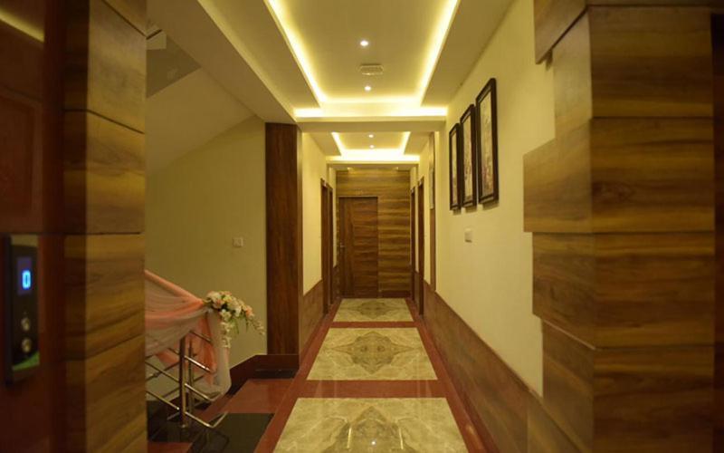 Hotel Royal City Siliguri Exterior photo
